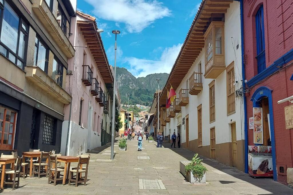 Grandioso Apartaestudio La Candelaria Bogotá Exteriör bild